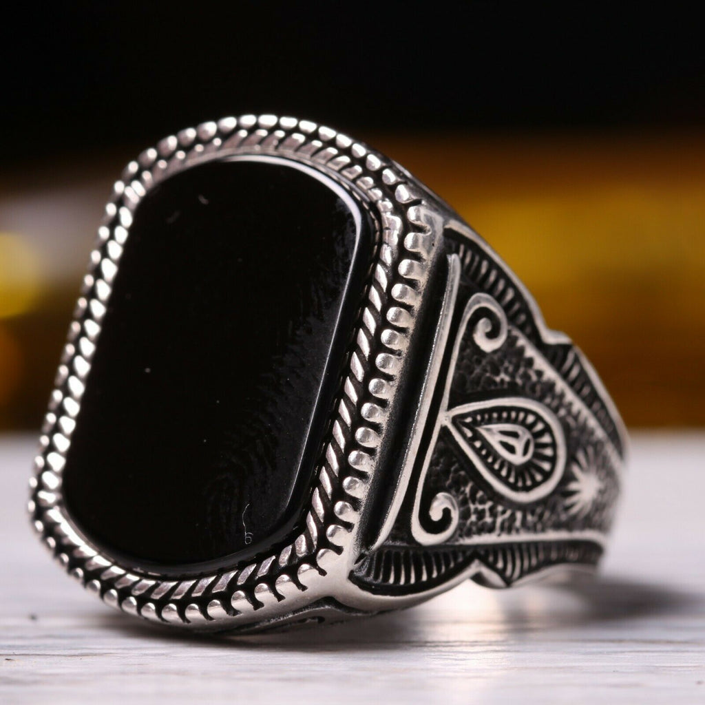 Vintage Black Onyx Sterling Silver Ring Size 7.25, Native American